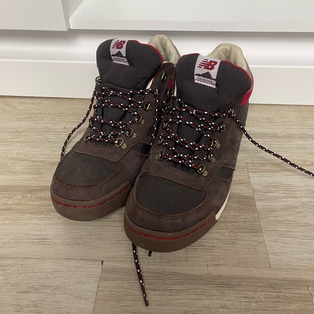 New Balance 710 Boots Men's size 8 - Picture 3 of 8